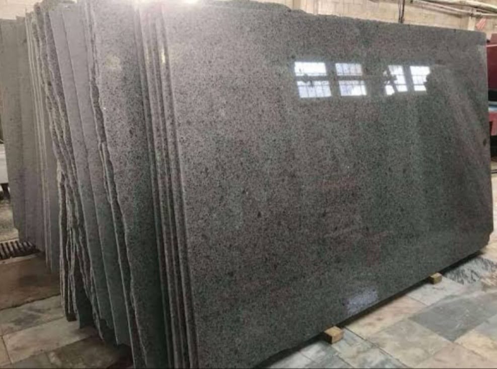 Bulancak Füme Granit Plaka